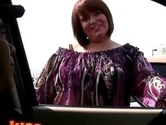Picking up a horny bbw pussy