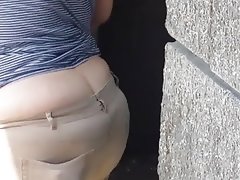 Sloppy ass hanging out at car