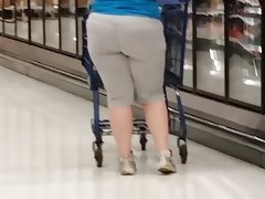 Wide booty pawg red head